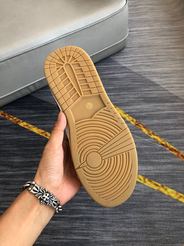 VV - MAME Shoes - 310