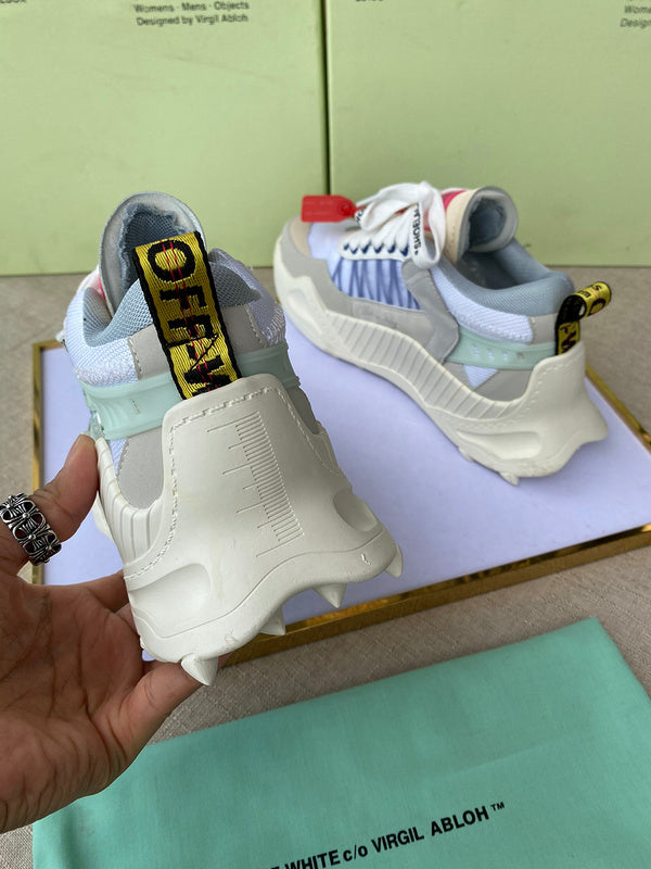 VV - YZ Shoes - 035