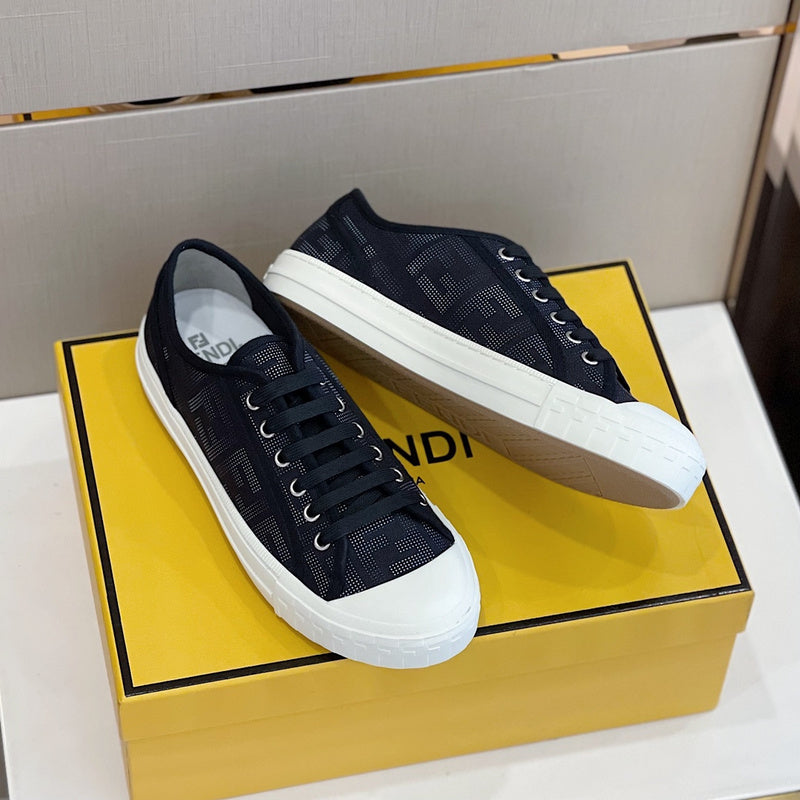 VV - MAME Shoes - 327
