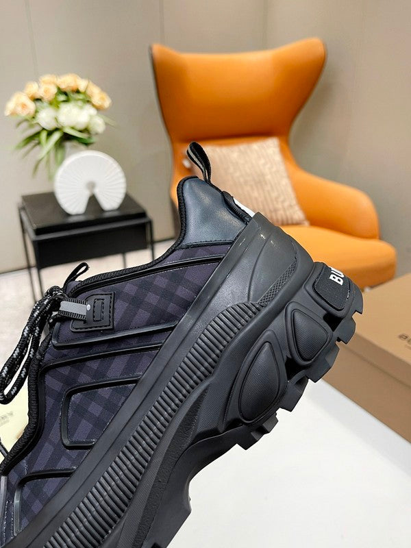 VV - BOR Shoes - 360