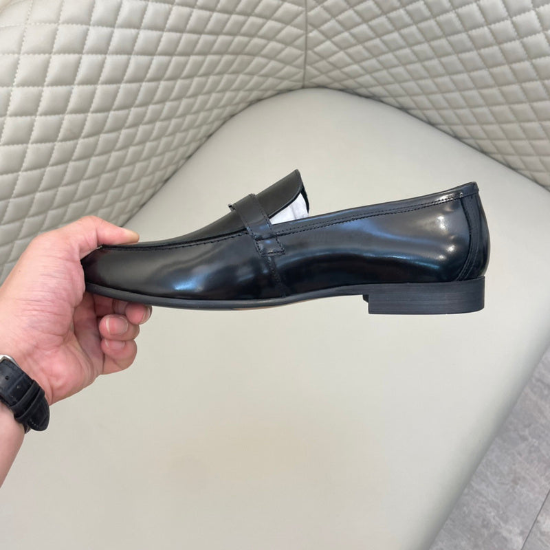 VV - HMS Shoes - 145
