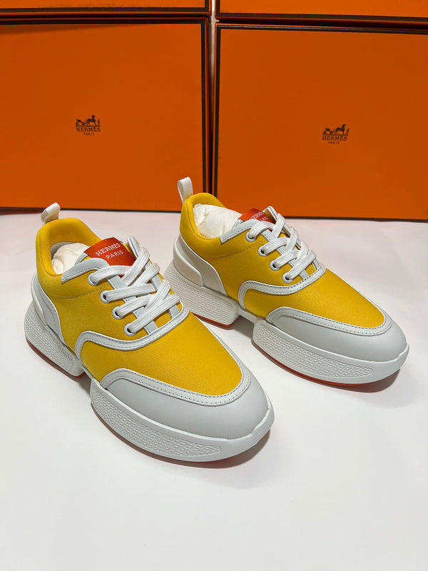 VV - HMS Shoes - 192