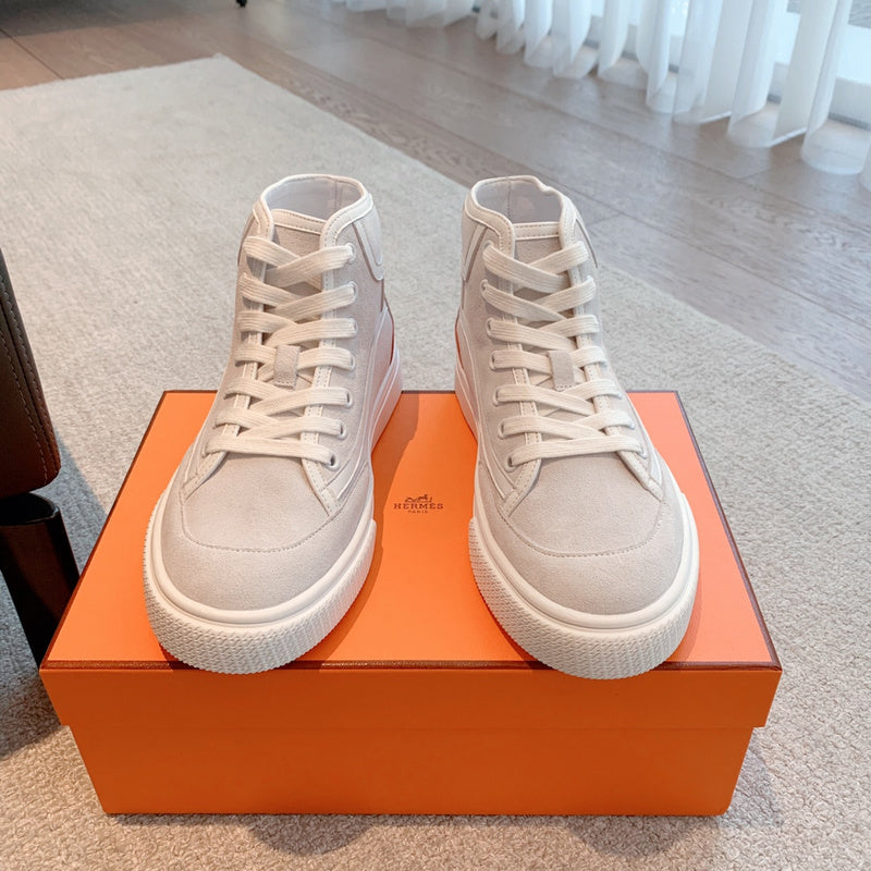 VV - HMS Shoes - 124