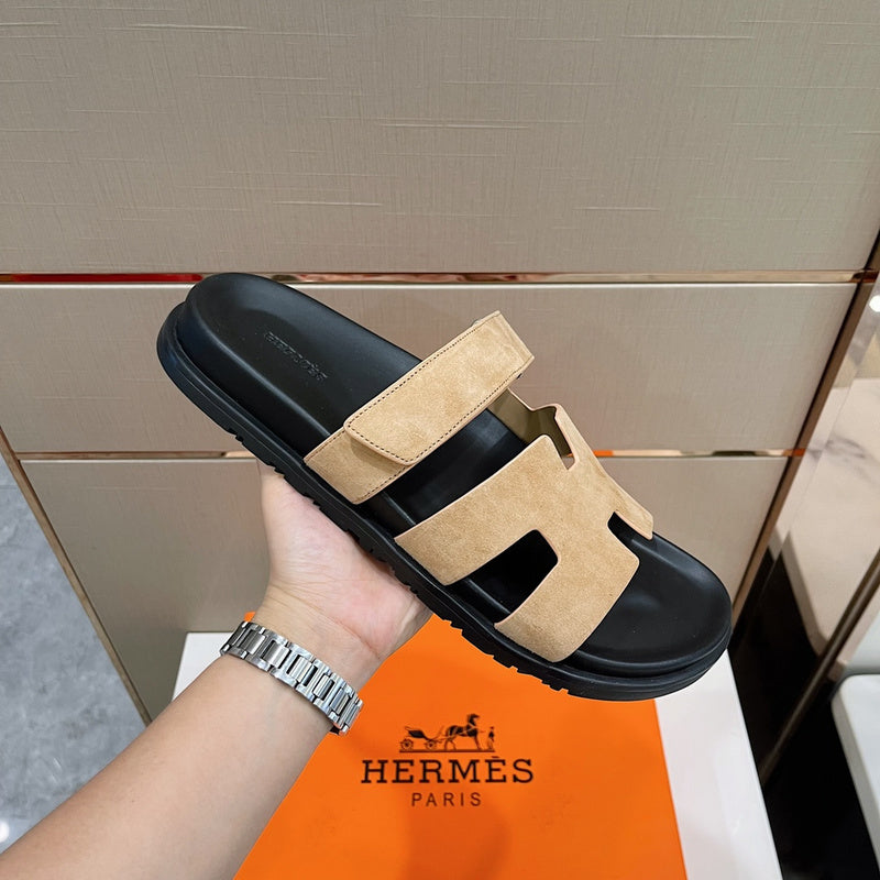 VV - HMS Shoes - 205