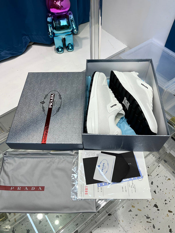 VV - PD Shoes - 692