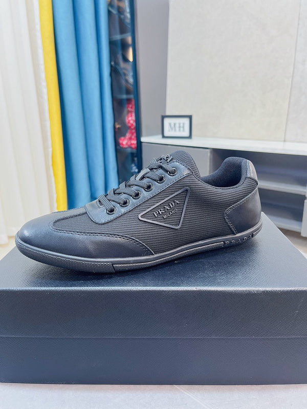 VV - PD Shoes - 681