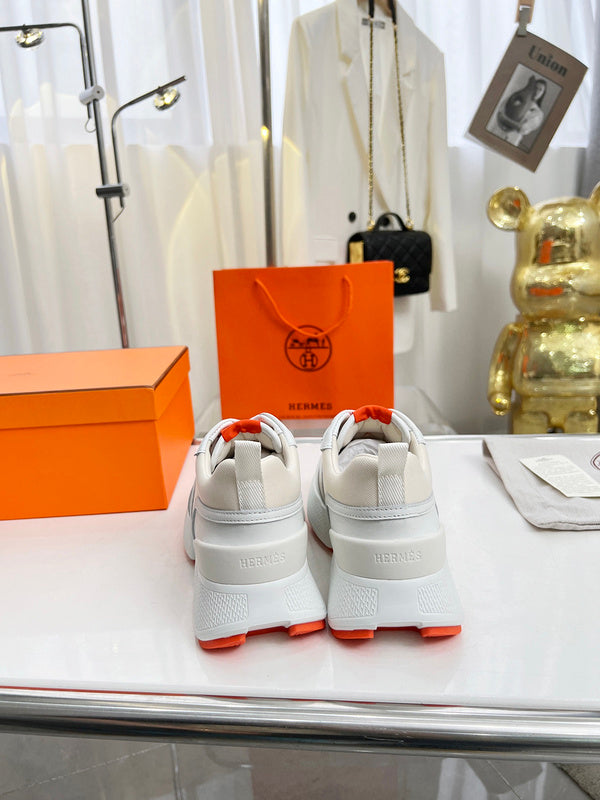 VV - HMS Shoes - 190