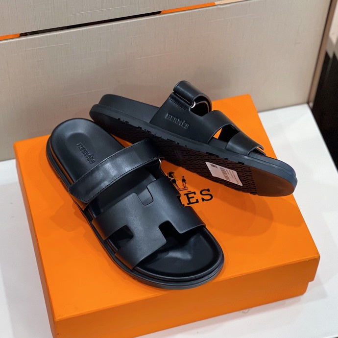 VV - HMS Shoes - 204