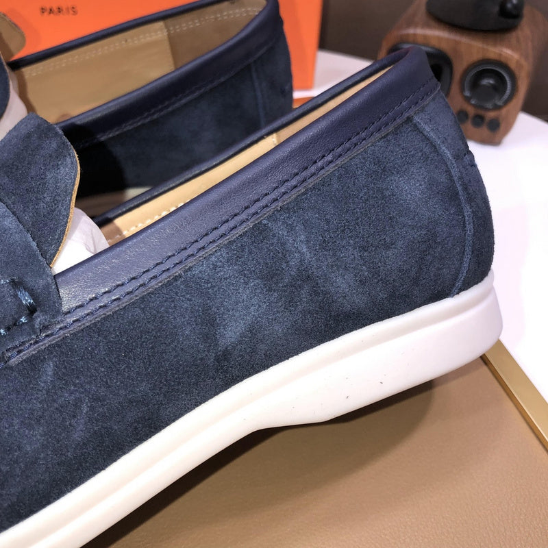VV - HMS Shoes - 206