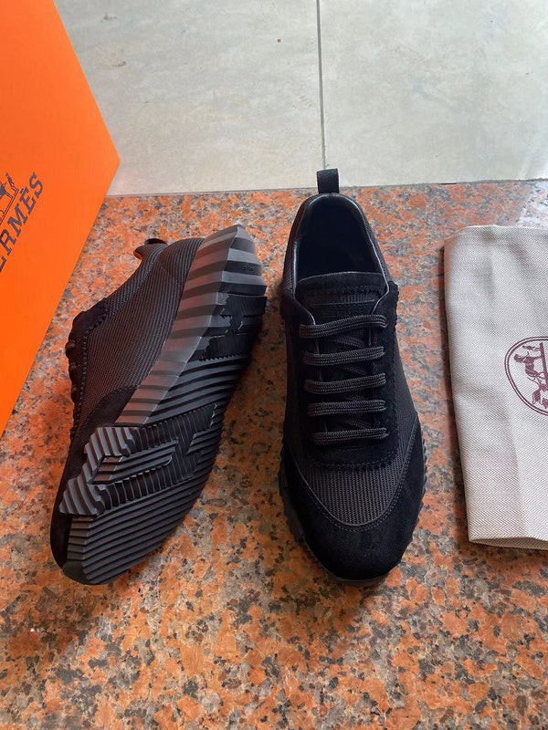 VV - HMS Shoes - 267
