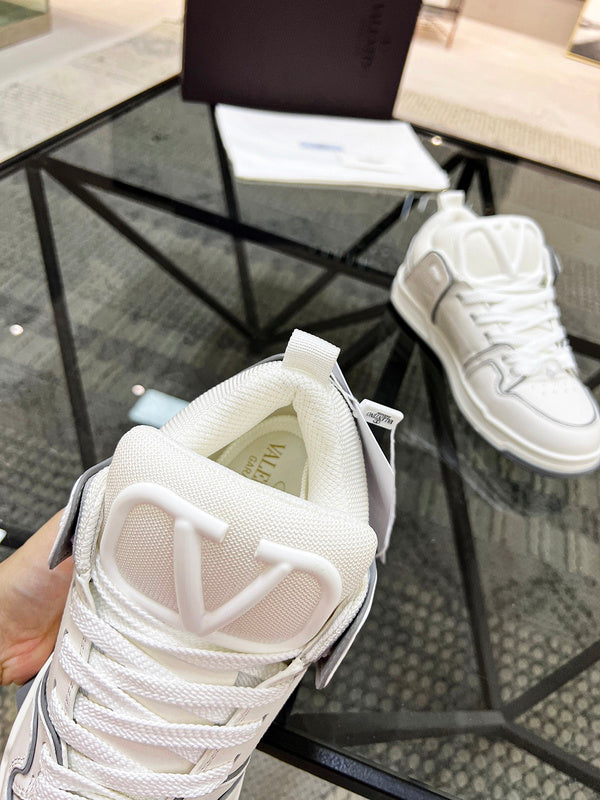 VV - VEL Shoes - 205