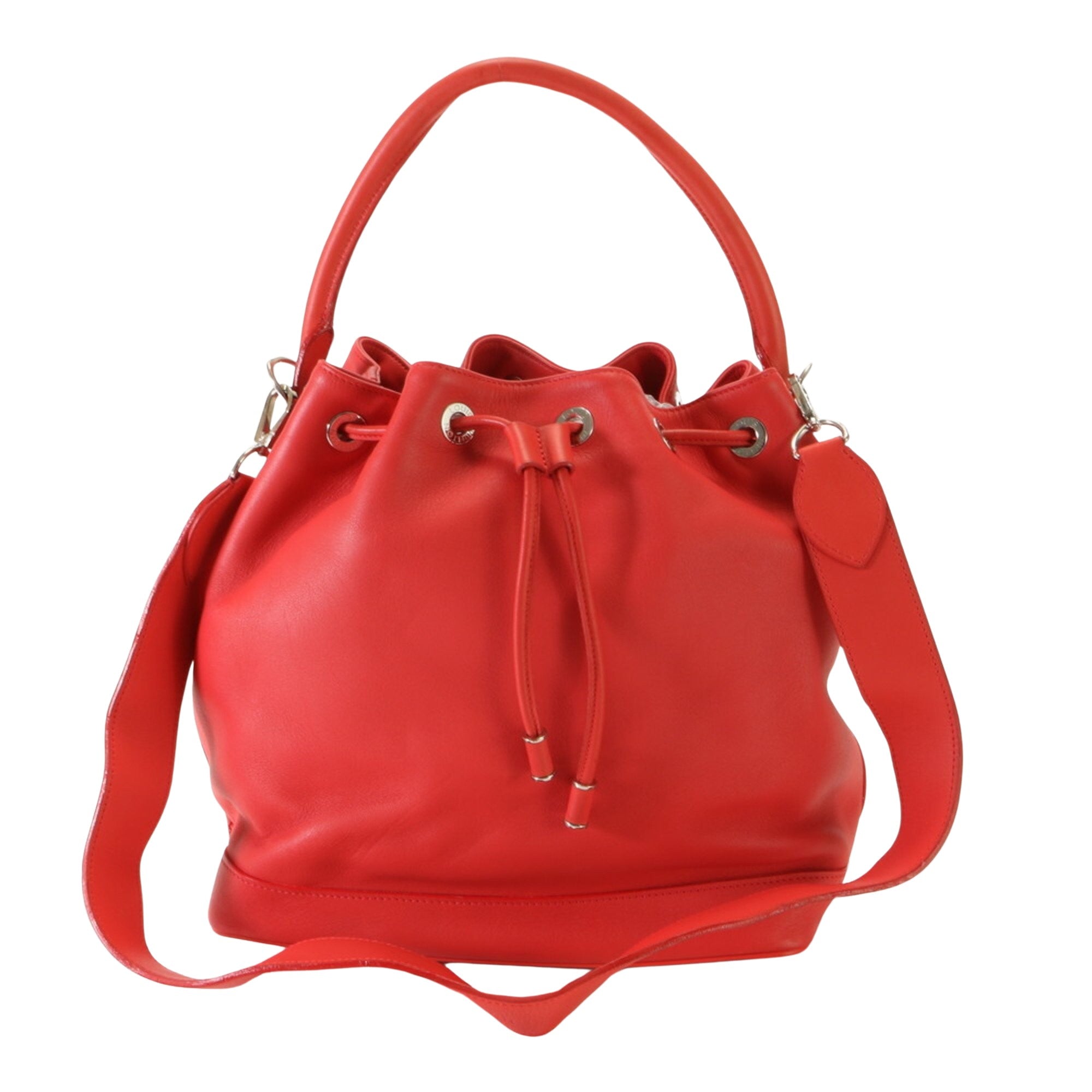 Louis Vuitton Noe Leather Shoulder Bag ()