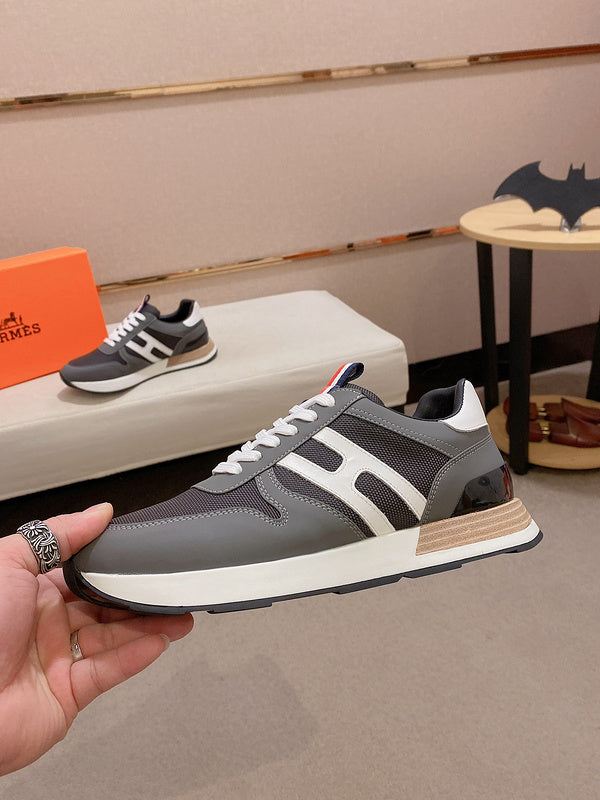 VV - HMS Shoes - 263