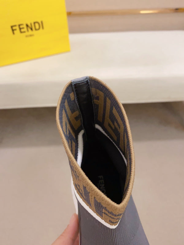 VV - MAME Shoes - 153