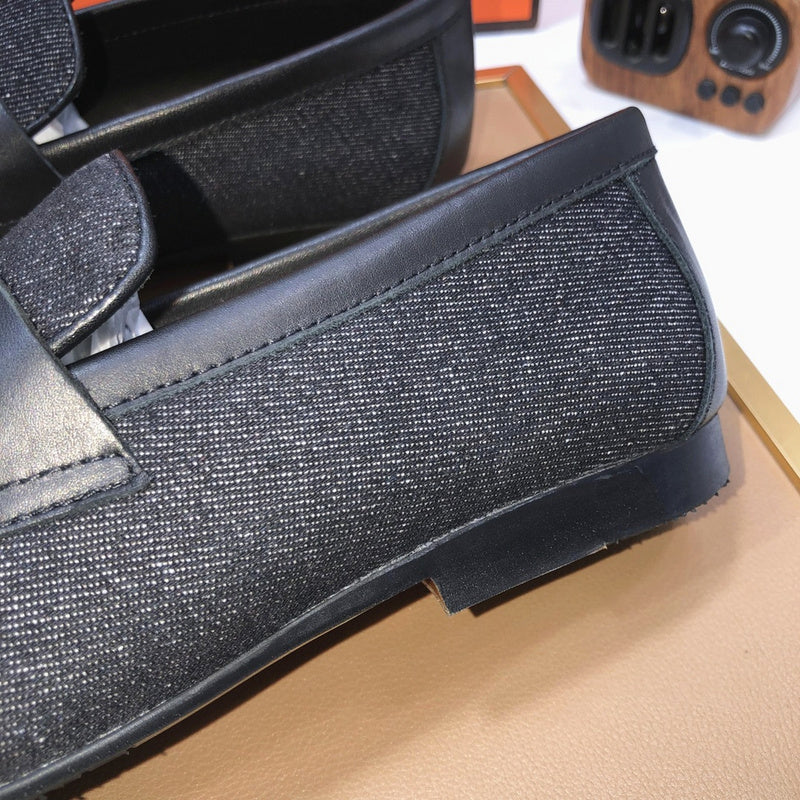 VV - HMS Shoes - 051