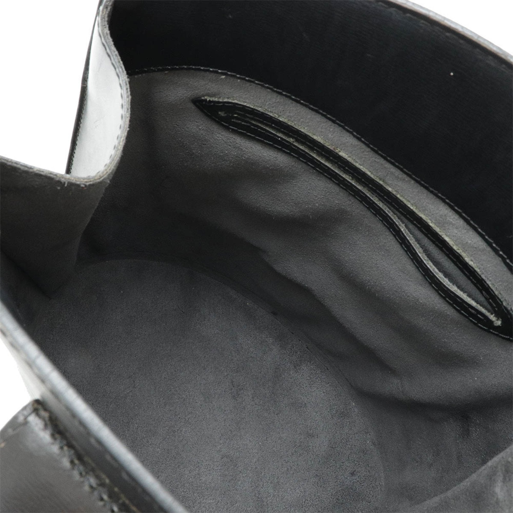 Louis Vuitton Cluny Leather Shoulder Bag ()