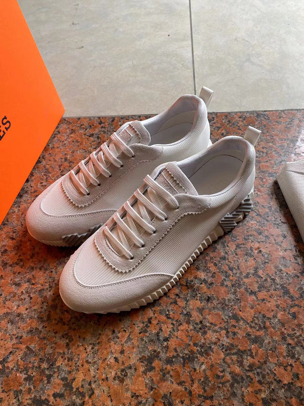 VV - HMS Shoes - 256