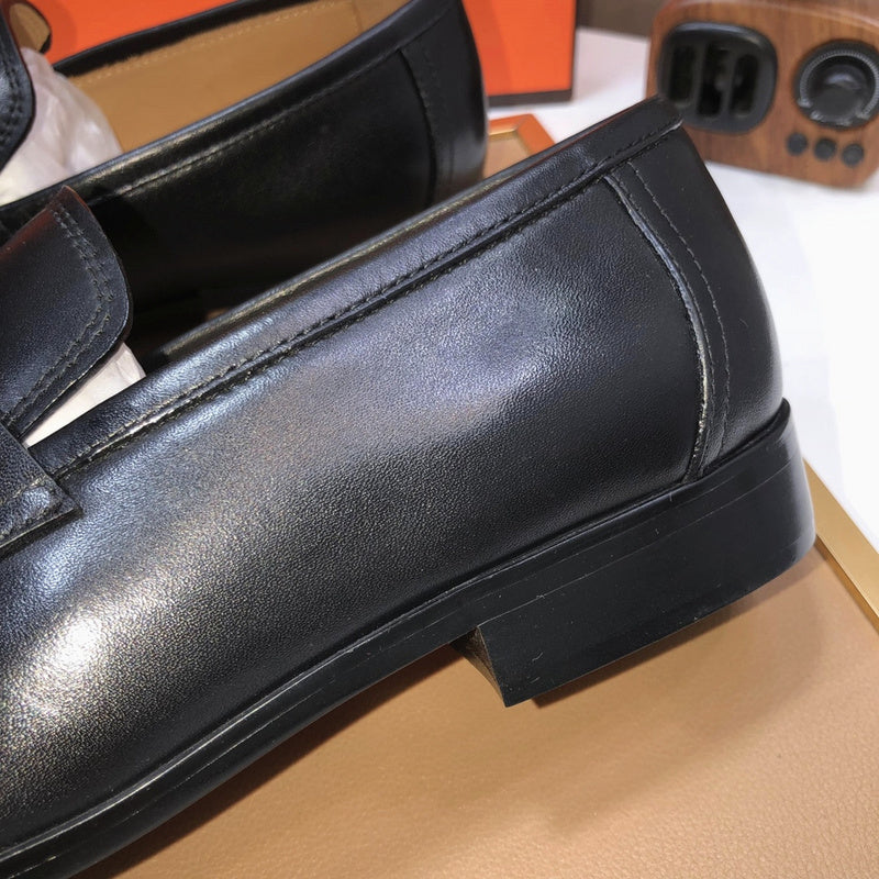 VV - HMS Shoes - 084