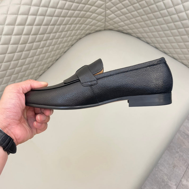 VV - HMS Shoes - 157