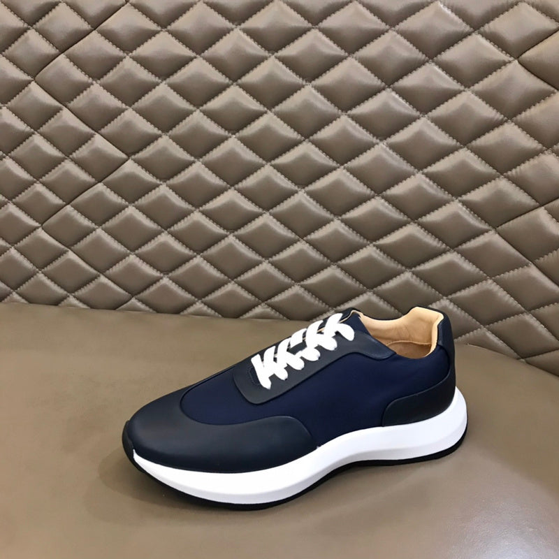VV - HMS Shoes - 227