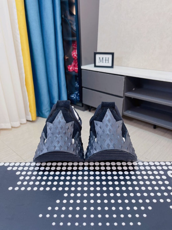 VV - DQ2 Shoes - 050