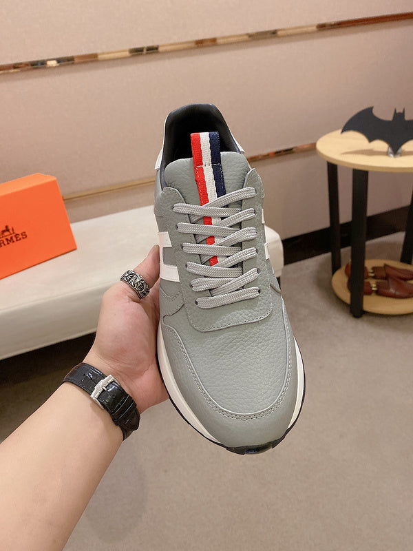 VV - HMS Shoes - 257