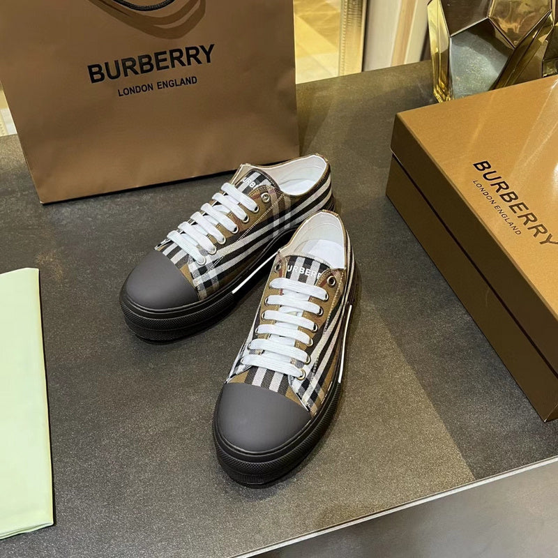 VV - BOR Shoes - 017