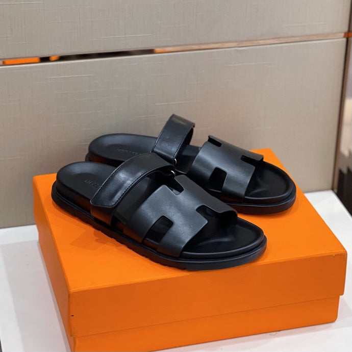 VV - HMS Shoes - 204