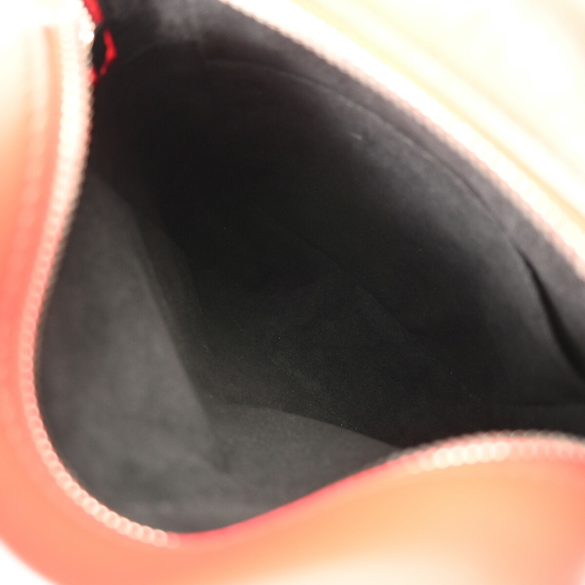 Louis Vuitton Danube Leather Shoulder Bag ()