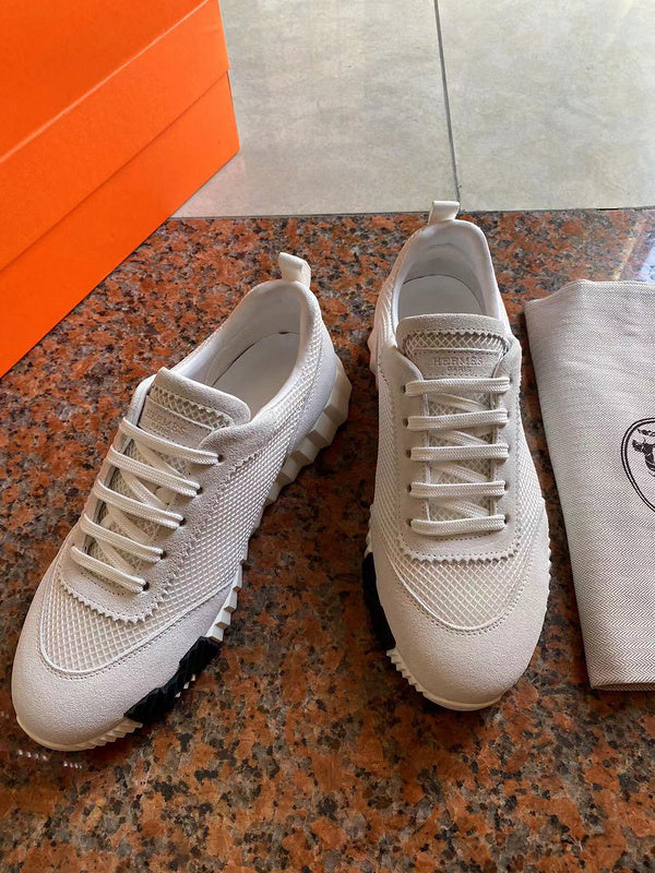 VV - HMS Shoes - 053