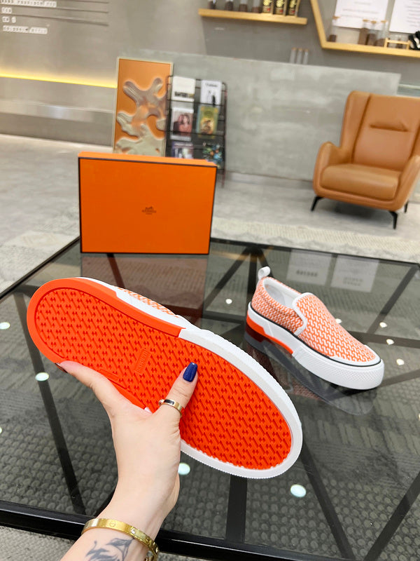VV - HMS Shoes - 091