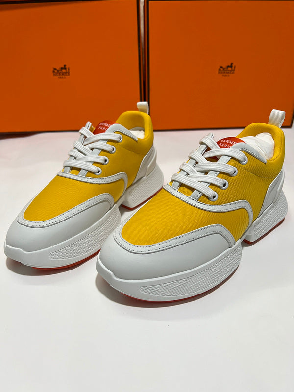 VV - HMS Shoes - 192
