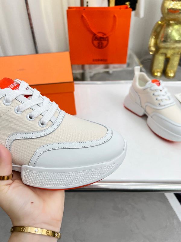 VV - HMS Shoes - 190
