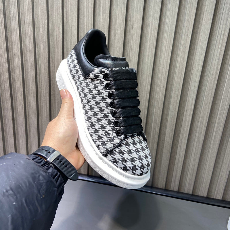 VV - AQ Shoes - 335