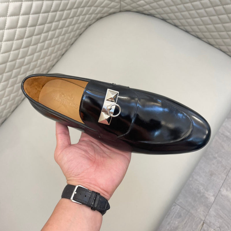 VV - HMS Shoes - 167