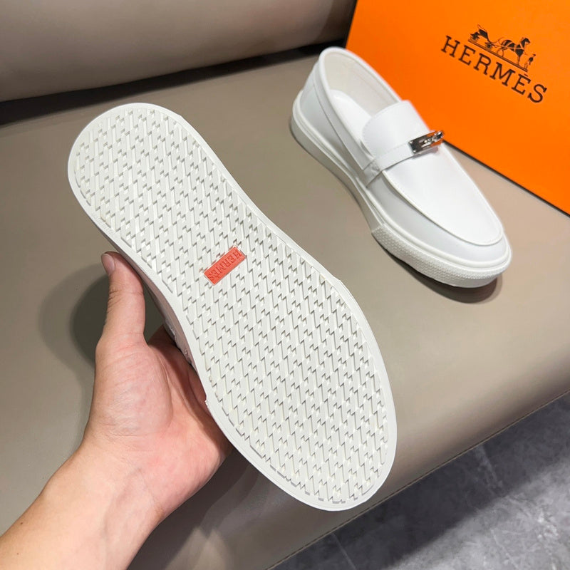 VV - HMS Shoes - 152