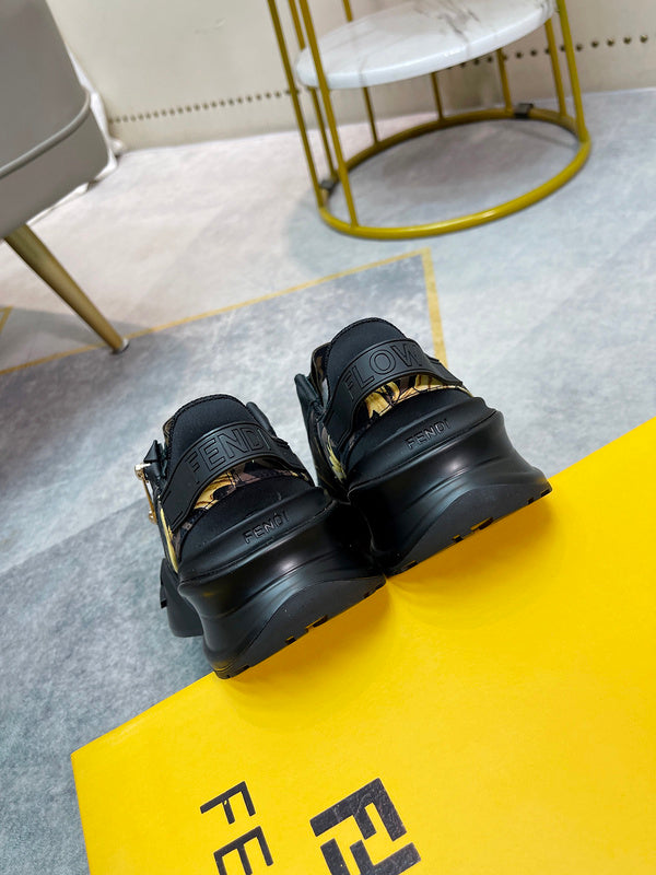 VV - MAME Shoes - 305