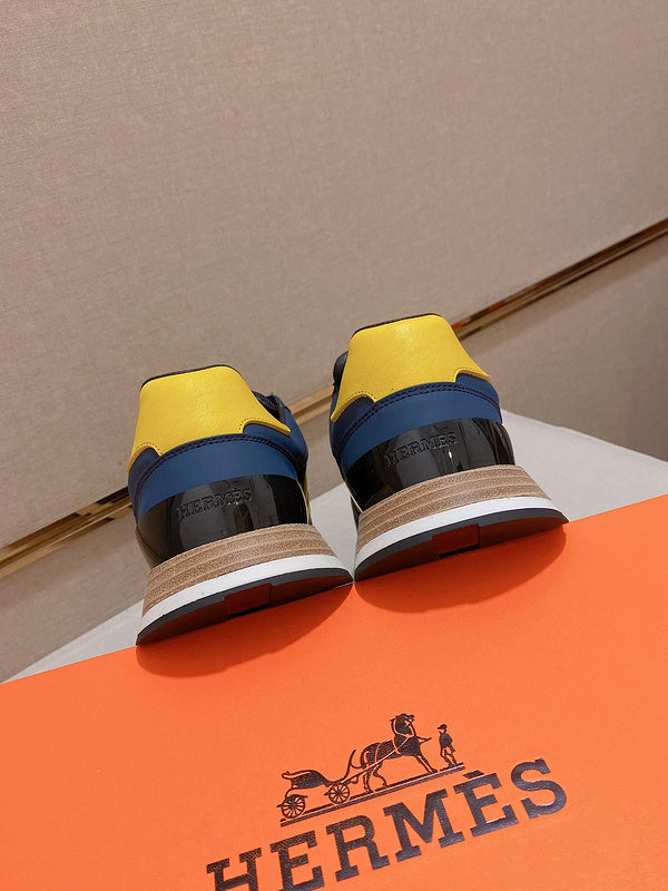 VV - HMS Shoes - 252