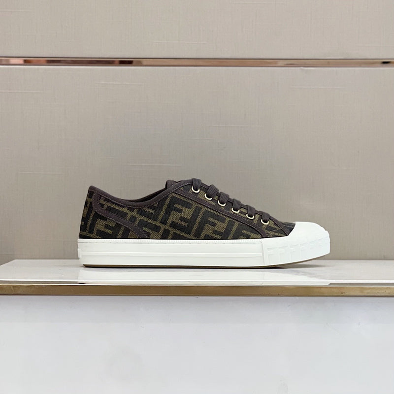 VV - MAME Shoes - 328