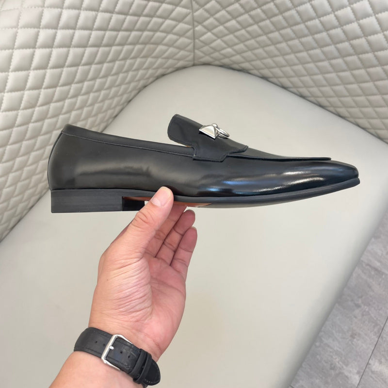 VV - HMS Shoes - 167