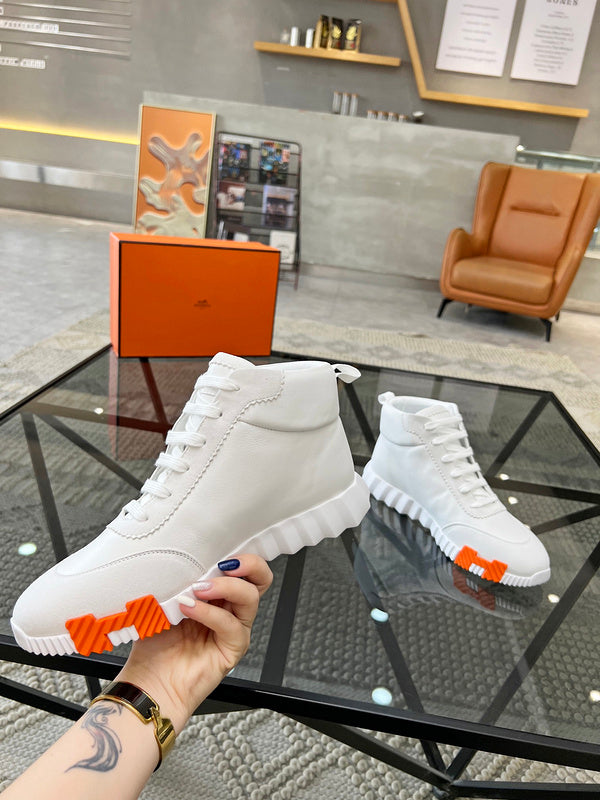 VV - HMS Shoes - 025