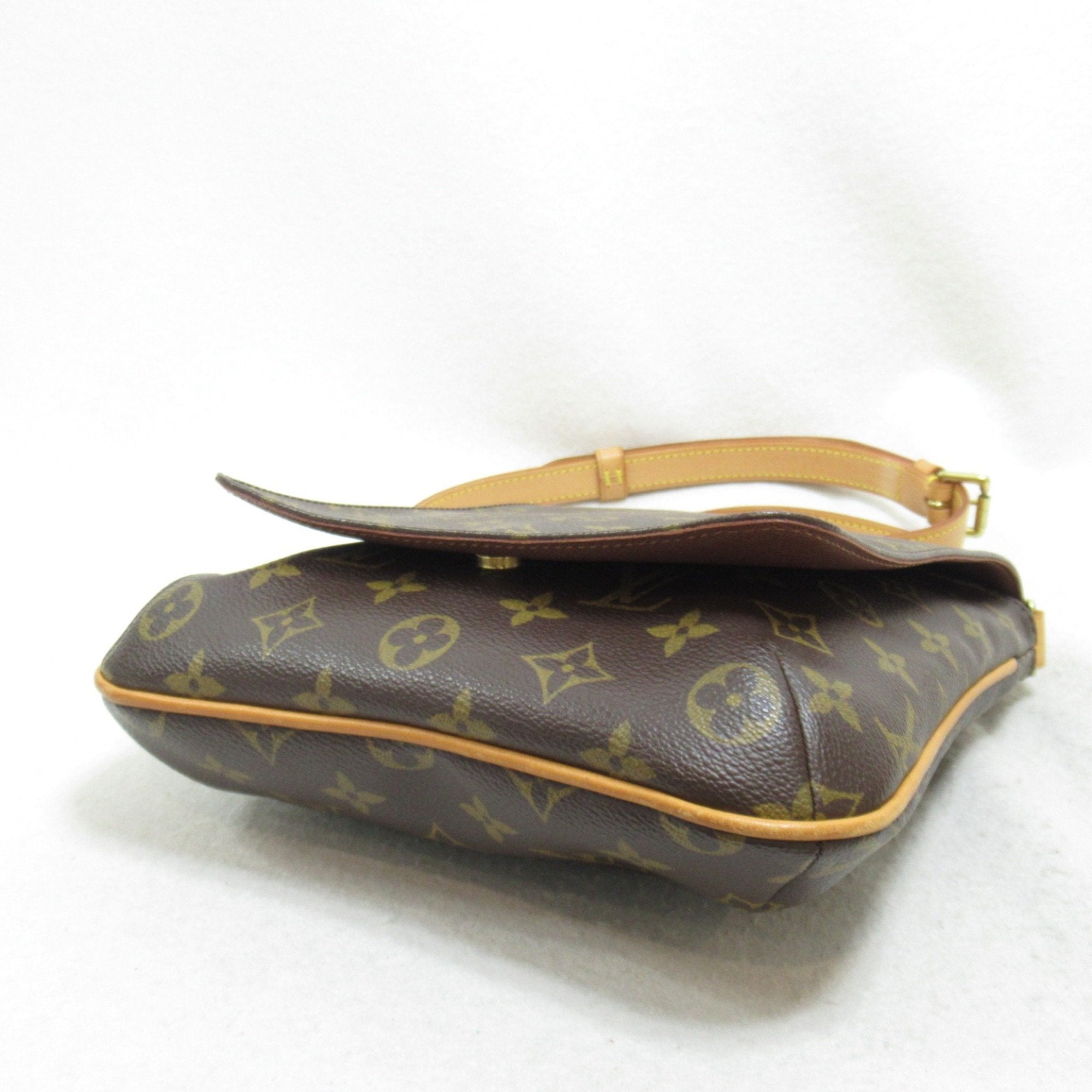 Louis Vuitton Musette Salsa Canvas Shoulder Bag ()
