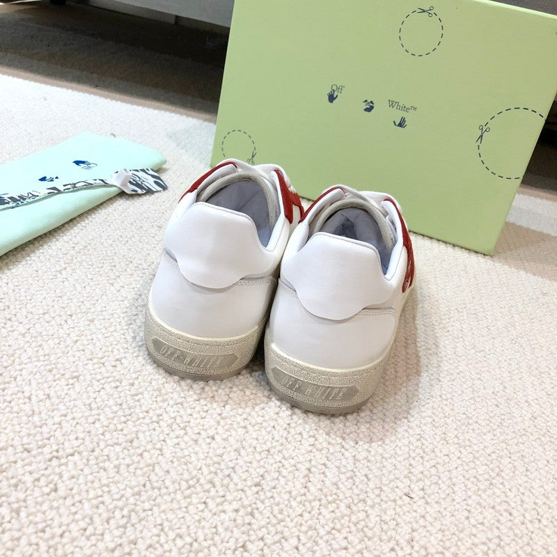 VV - YZ Shoes - 120