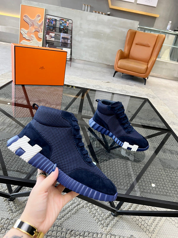 VV - HMS Shoes - 032
