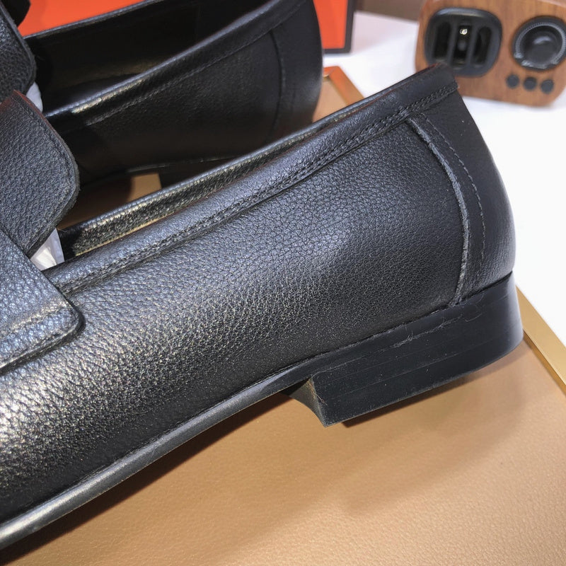 VV - HMS Shoes - 098