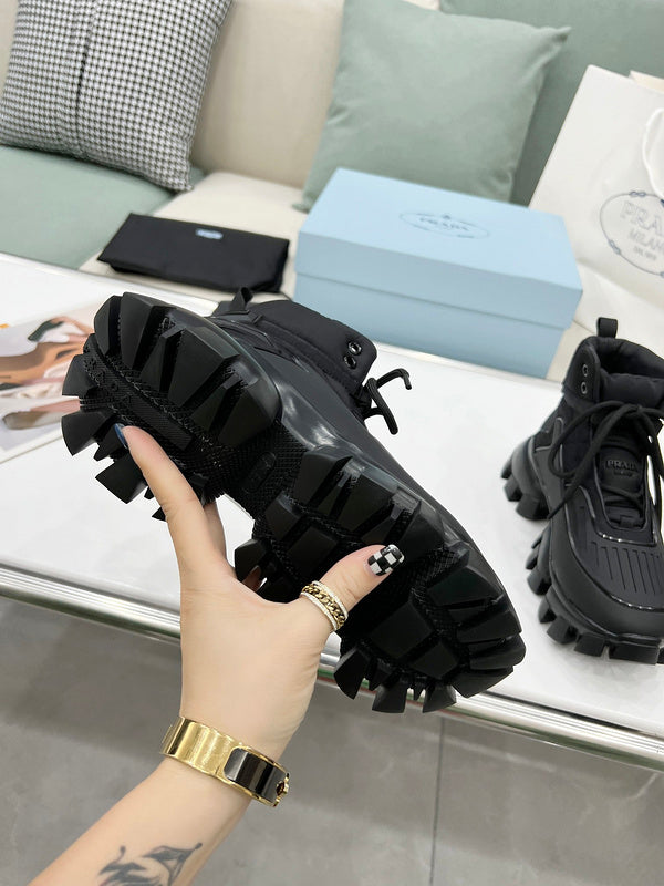 VV - PD Shoes - 565