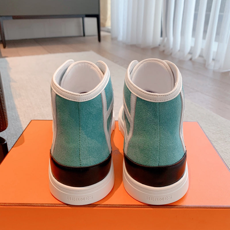 VV - HMS Shoes - 129