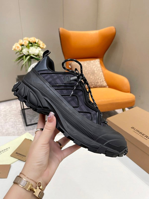 VV - BOR Shoes - 360