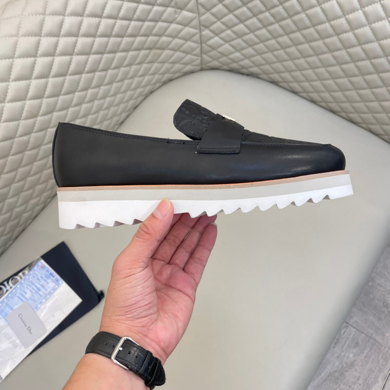 VV - DOR Shoes - 001