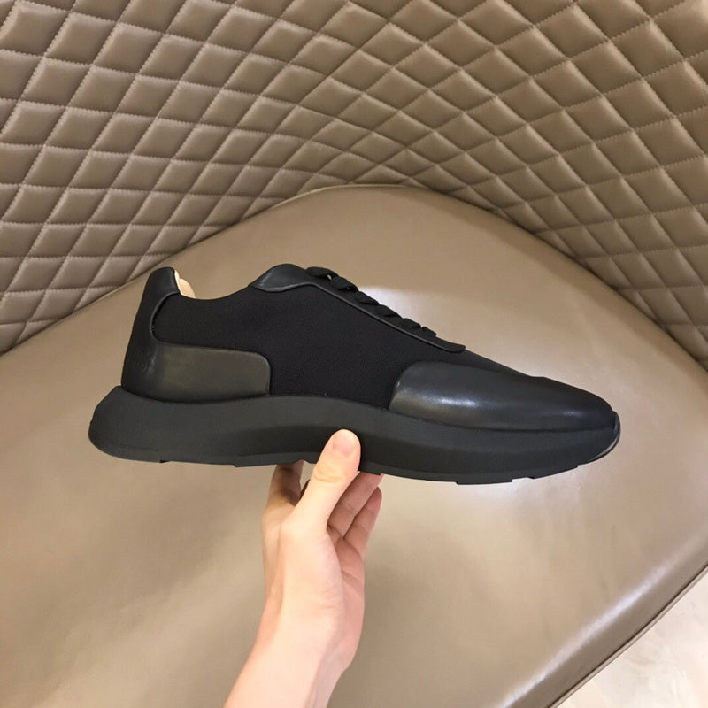 VV - HMS Shoes - 241